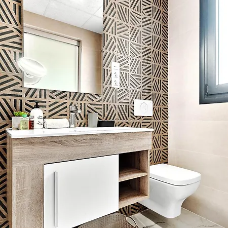 Sunrise New With Pool *