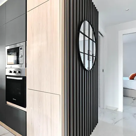 Sunrise New With Pool Apartment